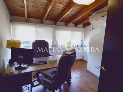 Casa 7 ambientes con 5 baños