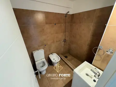 Departamento en Alquiler en Alberdi, $ 550.000