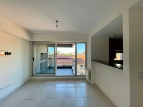 Departamento un dormitorio, cochera y baulera - Parrillero - Barrio Martin