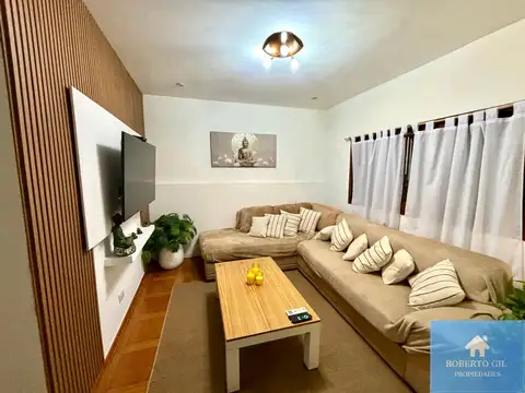 Casa en venta de 5 ambientes en Liniers