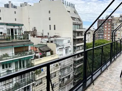 CABALLITO | 5 ambientes con balcón terraza, totalmente externo. APTO CRÉDITO.