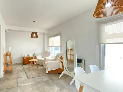 Duplex a estrenar. Con cochera y parilla