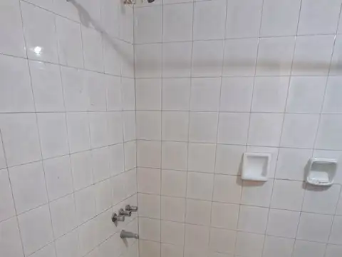 Departamento en Alquiler en Tablada, $ 380.000