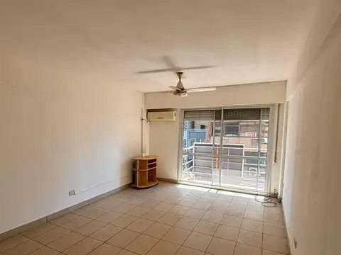 Monoambiente en venta - Zona monumento