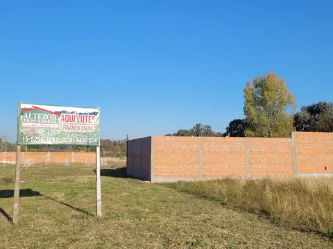 Terreno en Venta 20  mts Fondo