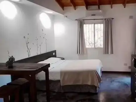 Casa en Venta con 6 cocheras