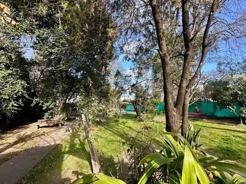 Casa 5 ambientes con 1 baño