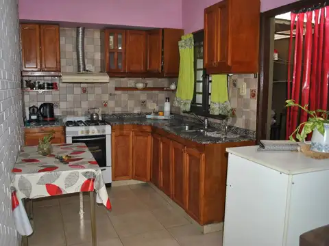 Venta duplex 3 amb Isidro Casanova. Apto Crédito - ACEPTA PERMUTA