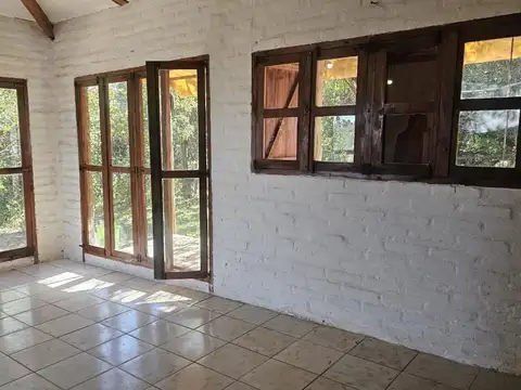 Casa 3 ambientes con 1 baño