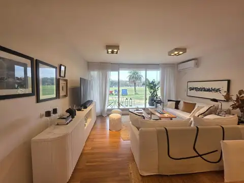 Departamento en Alquiler con 1 cocheras