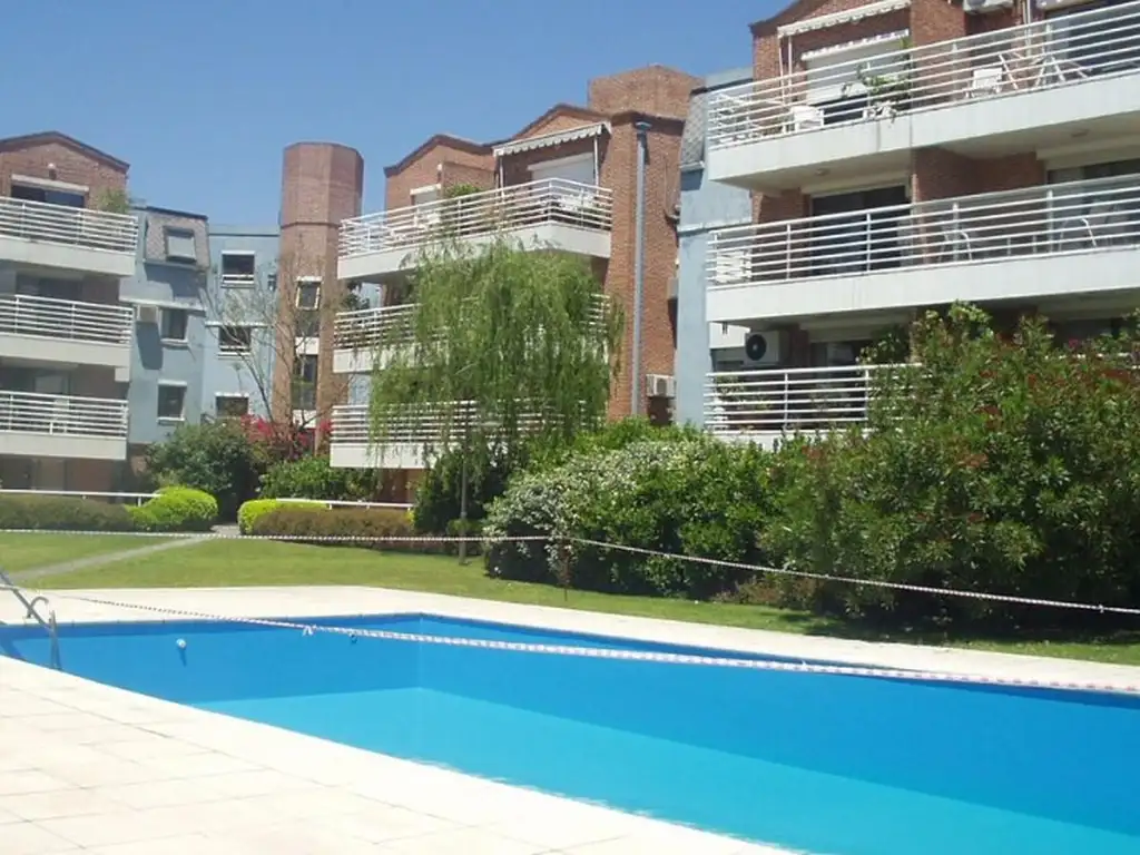 Áreas comunes sum, piscina, gimnasio, juegos en Casas del Puerto