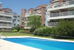 Áreas comunes sum, piscina, gimnasio, juegos en Casas del Puerto en G.B.A. Zona Norte