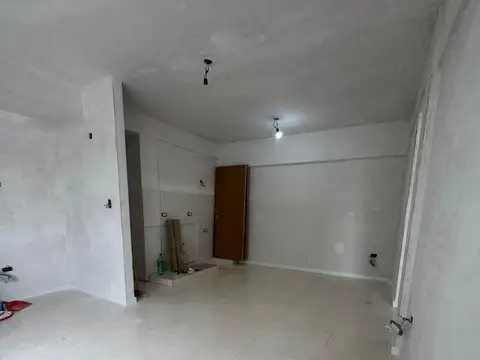 Departamento en Venta en Villa Luzuriaga, USD 60.000