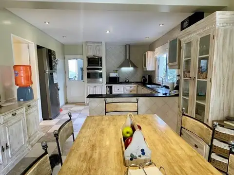 Casa  en Venta en Laguna del Sol, General Pacheco, Tigre