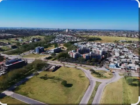 Depto Tipo Casa en Venta en Manantiales, USD 129.999