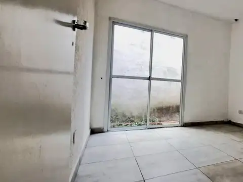 Departamento en Alquiler en Presidente Derqui, $ 420.000