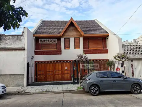 Casa - Venta - Argentina, Capital Federal - SALADILLO 1462