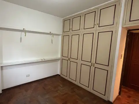 Departamento en Alquiler en Primera Sección, $ 590.000