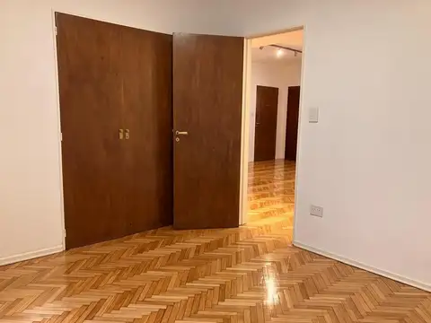 Departamento en Alquiler 50 años