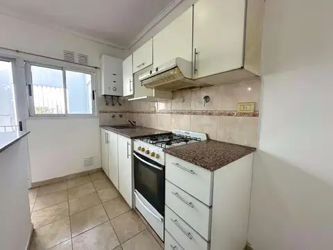 Departamento de 2 ambientes con balcon