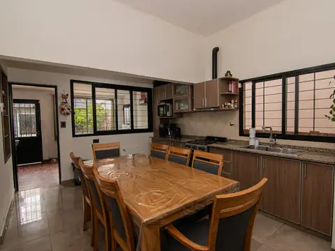Casa en Venta en Villa Luzuriaga, USD 145.000
