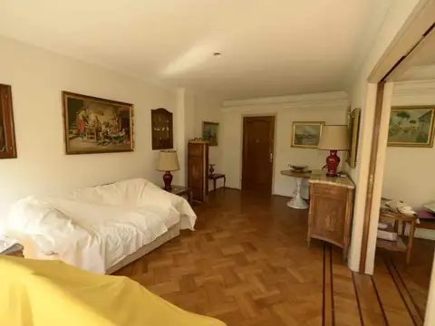 Departamento en Venta de 5 ambientes