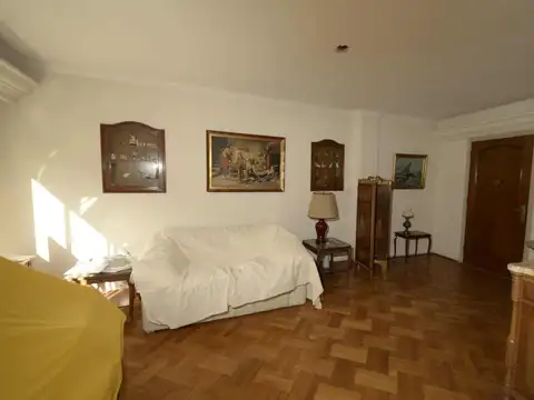 Venta Semipiso 5 amb balcon, cochera Caballito