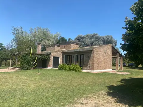 CASA EN VENTA EN EXALTACION DE LA CRUZ