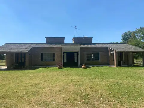 Campo en Venta 8 Ambientes en Exaltación de la Cruz