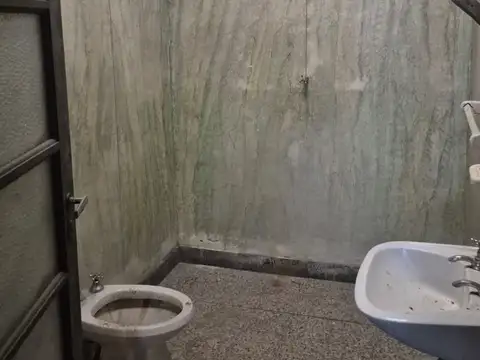 Galpon en Alquiler 20  mts Fondo