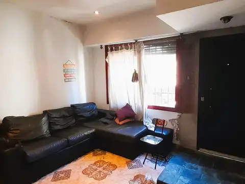 Depto Tipo Casa en Venta 23 años