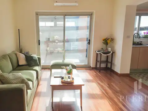 Departamento de 5 ambientes con oficina, balcón, terraza propia con parrilla y vistas panorámicas