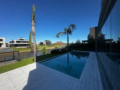Alquiler Anual Al Rio SIN MUEBLES Barrio El Yacht Nordelta Tigre