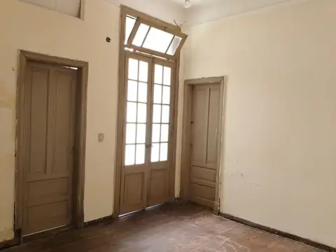 Depto Tipo Casa en Venta 51 años