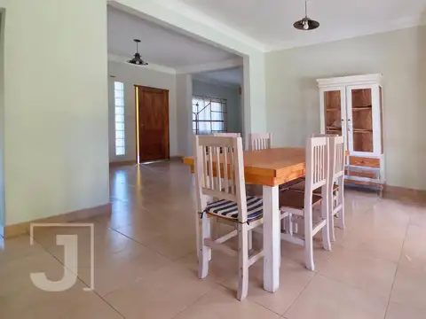 Casa en Venta al Oeste