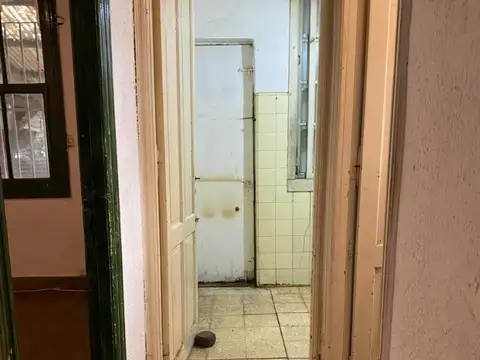 Casa 3 ambientes con 2 baños