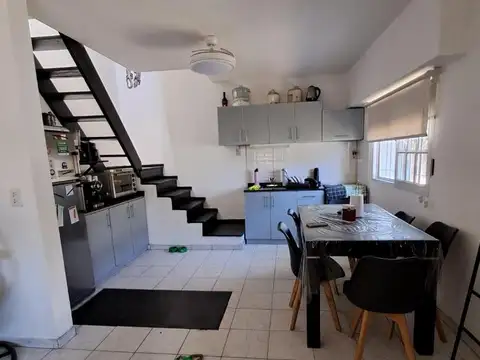 RETASADO PH EN 2 PLANTAS CON TERRAZA EN  EXCELENTE UBICACIÓN