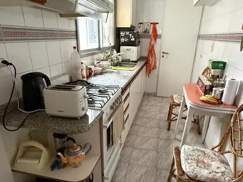 Departamento en Venta en Acassuso Vias  /  Santa Fe, USD 180.000