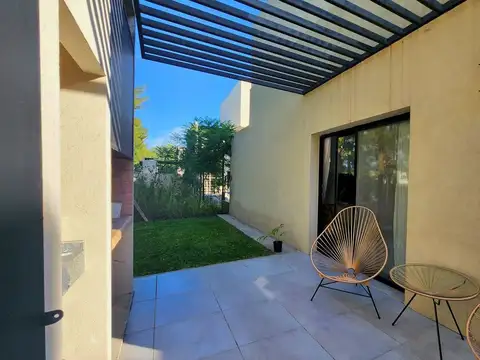 VENTA DEPTO 3 AMB CON JARDÍN - ALTOS DEL ENCUENTRO