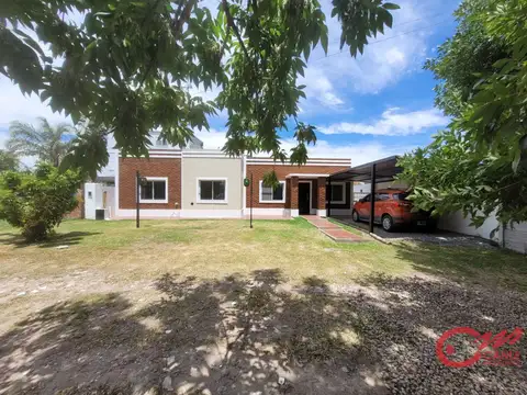 Venta casa en Escobar con pileta