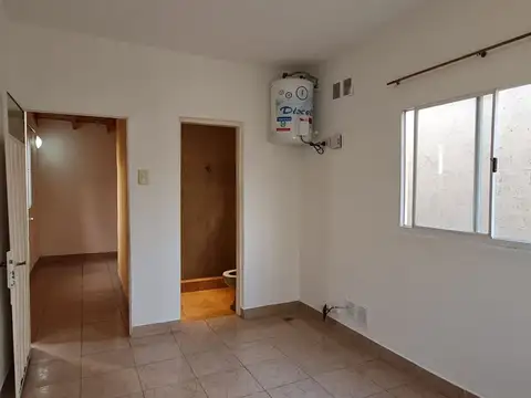 Depto Tipo Casa en Alquiler de 2 ambientes
