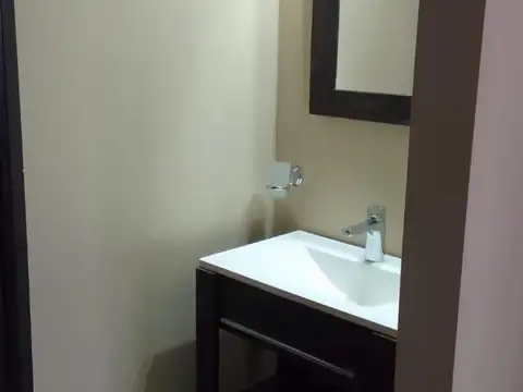 DEPARTAMENTO EN CALLE TITO FRANCIA - VILLA NUEVA