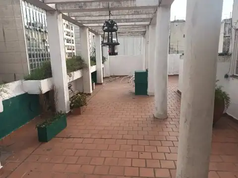 Departamento 7 ambientes con 4 baños