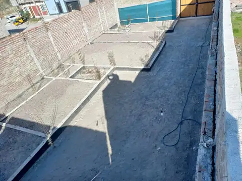 VENTA TERRENO CON PROYECTO DE VIVIENDA, LAS HERAS
