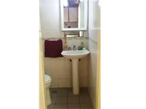 Casa 3 ambientes con 2 baños