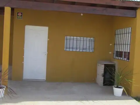 Edificio Comercial en venta - 3 Dormitorios 3 Baños - Cochera - 400Mts2 - Chascomus