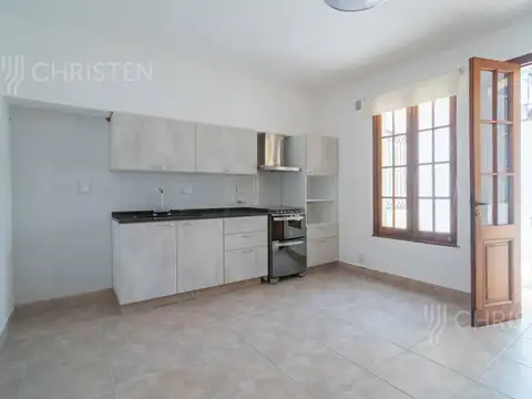 Casa 6 ambientes con 3 baños