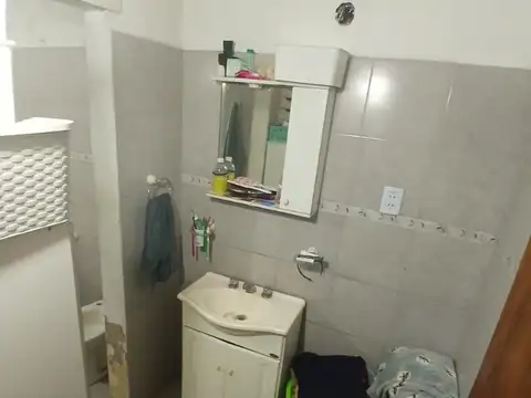 Casa 7 ambientes con 3 baños