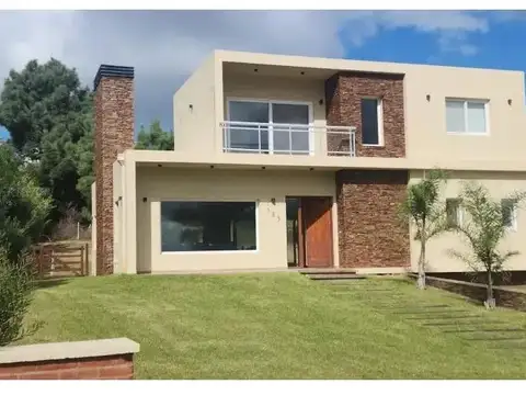 Casa Chalet  en Alq. Temporario en Pinamar, Costa Atlántica, Buenos Aires