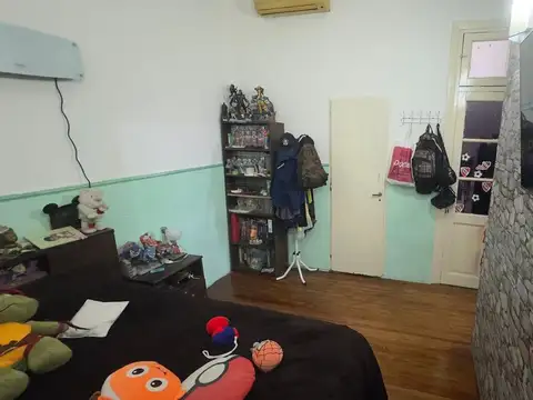 Venta PH 5 ambientes Monte Castro SIN EXPENSAS